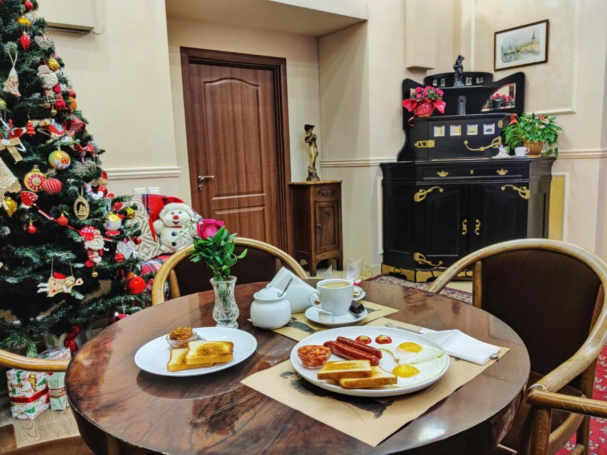 Chaplin Hotel Lviv Kültér fotó