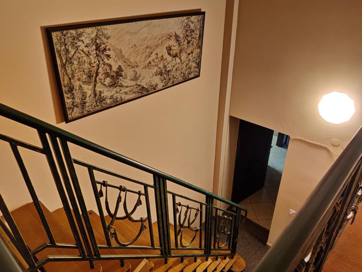 Chaplin Hotel Lviv Kültér fotó